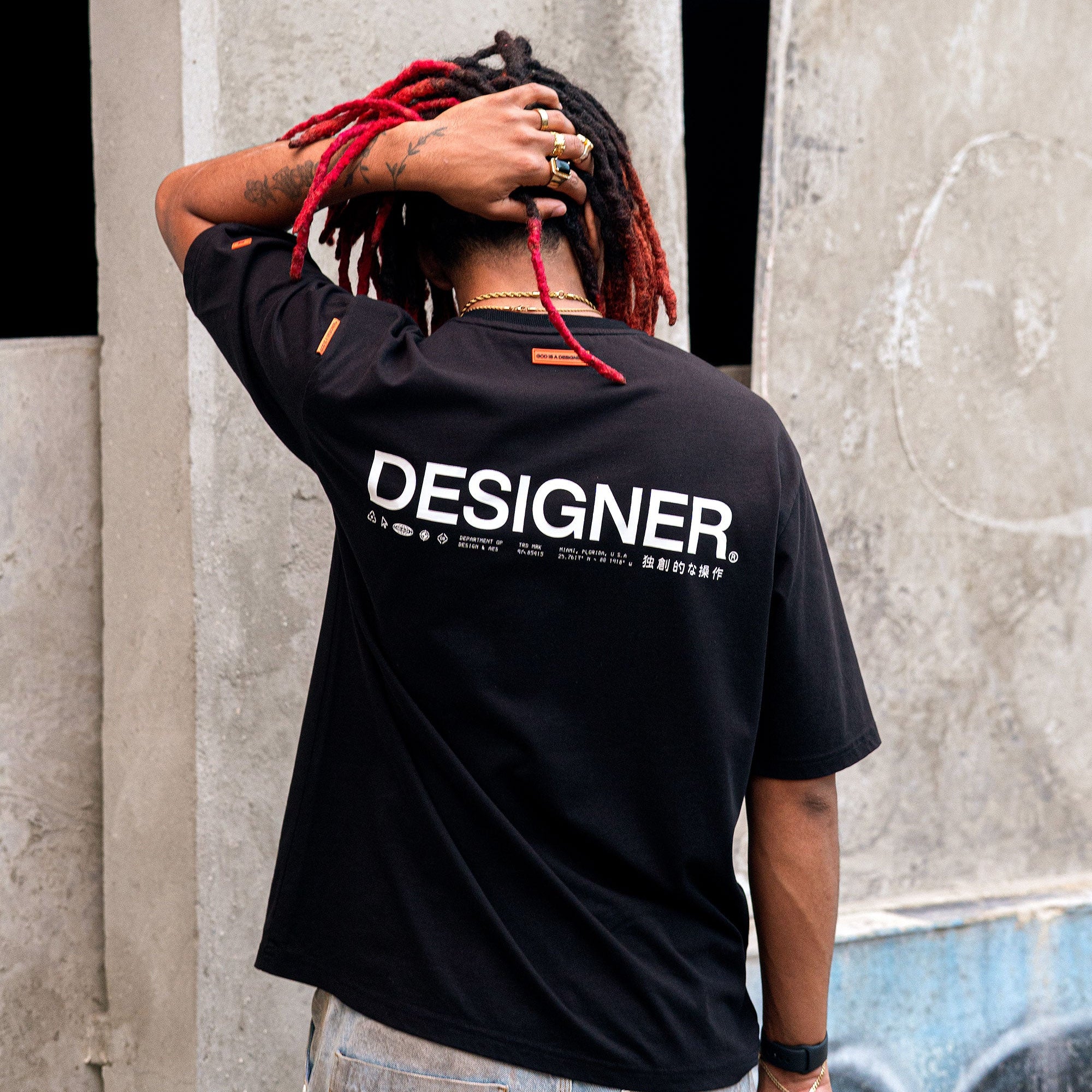 [PRE-ORDER] GIAD BASE_LINE DESIGNER SS [Rich Black]