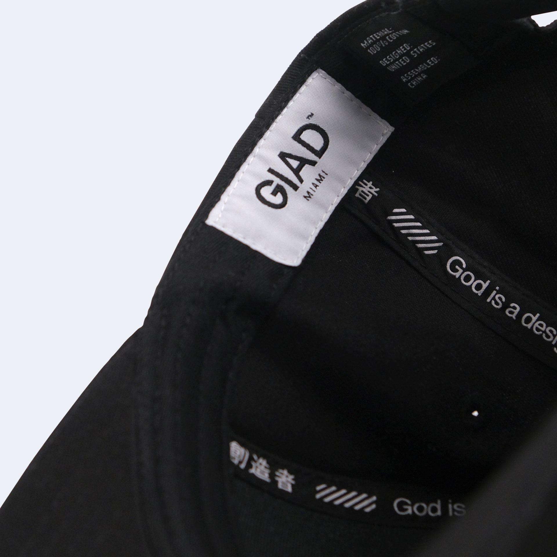 GIAD TRDMRK 5P Snapback – God is a designer.®